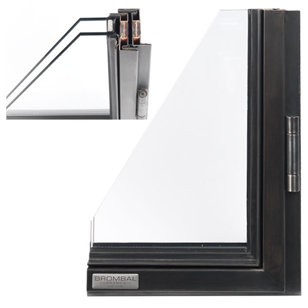 FARO65 OPERABLE OUTSWING SAMPLE CORNER IN GLASS BLASTED BLACKENED STAINLESS STEEL